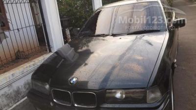 Jual BMW 318i E36 TAHUN 1992 MANUAL