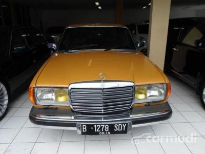 Mercedes-Benz 230E 1982