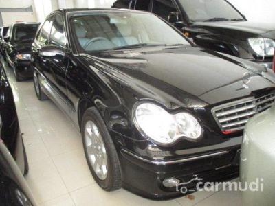 Mercedes-Benz C230 2005