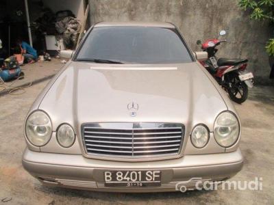 Mercedes-Benz E230 Amg 2007