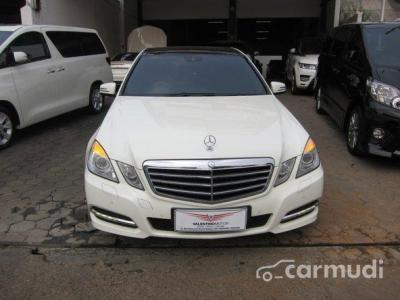 Mercedes-Benz E300 Avg 2012