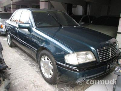 Mercedes-Benz E320 1995