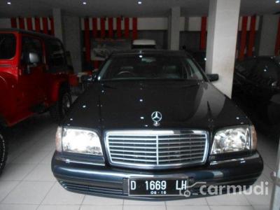 Mercedes-Benz S320 1996