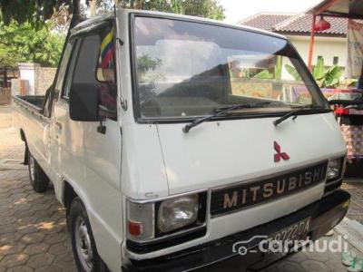 Mitsubishi L300 Pick Up 2002