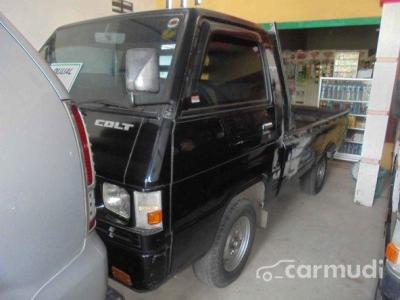 Mitsubishi L300 Pick Up 2010