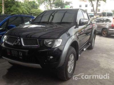 Mitsubishi Strada Triton Exceed 2000