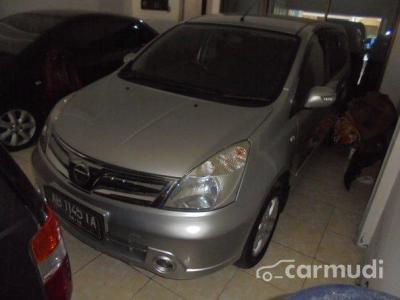 Nissan Grand Livina 1.8 Ultimate ^ Speed 2011