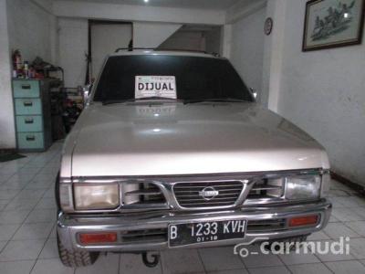 Nissan Terrano Grand Road 1997