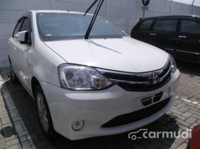 Toyota Etios Valco E 2015