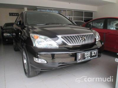 Toyota Harrier 240 2011