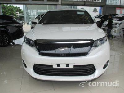 Toyota Harrier Premium Advance 2015