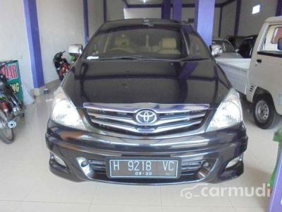 Toyota Kijang Innova 2.5 V 2010