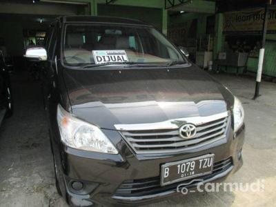 Toyota Kijang Inova E 2012