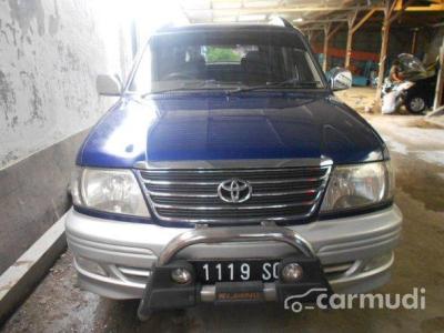 Toyota Kijang Krista 2004