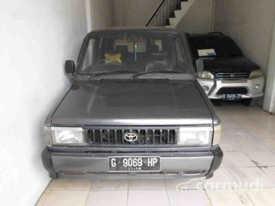 Toyota Kijang Rover 1989