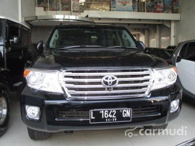 Toyota Land Cruiser V8 2012