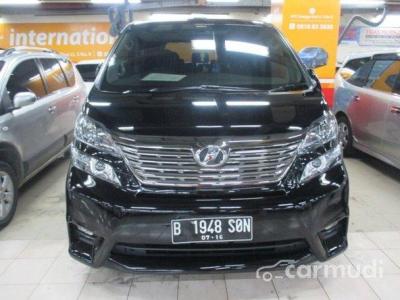 Toyota Vellfire 2.4 2011