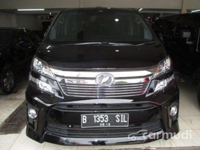 Toyota Vellfire 2014