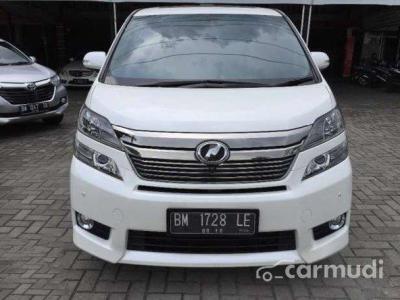 Toyota Vellfire V 2012