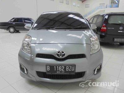 Toyota Yaris S 2012