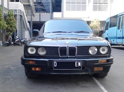 dijual cepat (nego) BMW 318i E30 M40 Tahun 1989-siap pakai