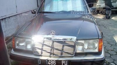 1991 Mercedes-Benz 230E W124 2.3 MT