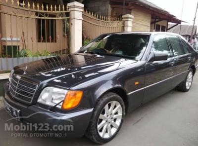 1992 Mercedes-Benz 300SEL 3.2 W140 L6 3.2 Automatic Sedan