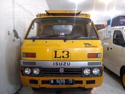 1993 - Isuzu Elf 2.4 Manual Trucks