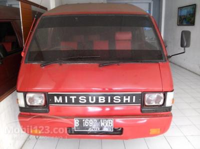 1995 - Mitsubishi Colt L300 2.5 Manual Minibus