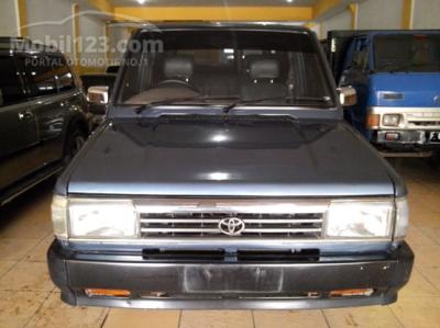 1995 - Toyota Kijang Grand Xtra