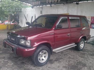 1997 Isuzu Panther Sporty Merah