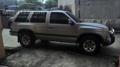 1998 Nissan Terrano Grandroad 2.4