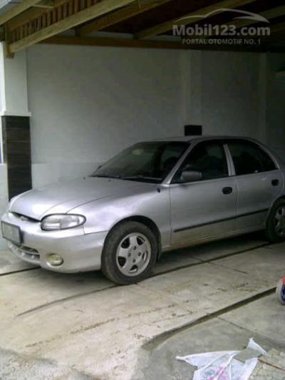 1999 Hyundai Accent 1.5 Sedan