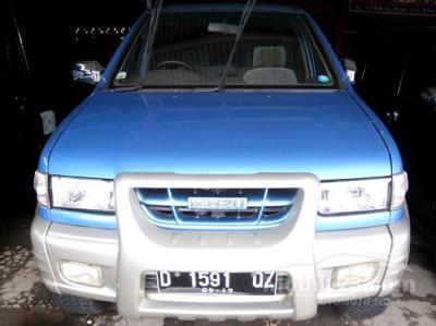 2001 - Isuzu Panther TOURING