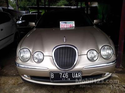 2001 - Jaguar S-Type