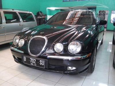 2001 - Jaguar S Type