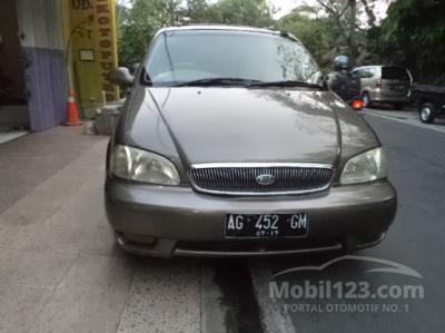 2001 KIA Carnival MPV Minivans bensin matic di kediri pare badas bisa tukar tambah