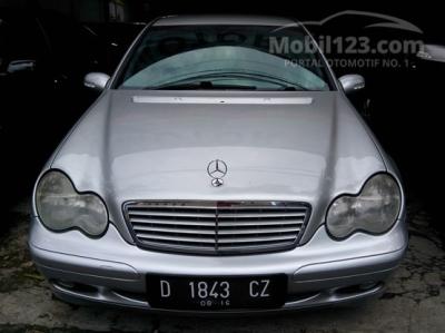 2001 - Mercedes-Benz C180 W203