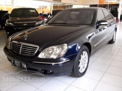 2001 - Mercedes-Benz S600 W220 5.8 V12 Sedan