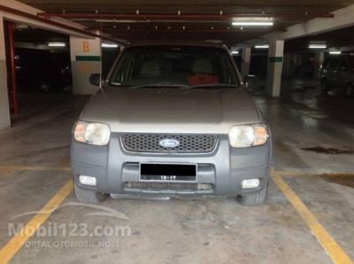 2002 Ford Escape 3.0 XLT 2WD Standard