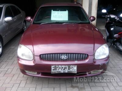 2002 - Hyundai Sonata 2.0L Sedan 4dr NA