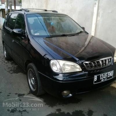 2002 KIA Carens 1,8 MPV Minivans