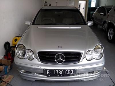 2002 - Mercedes-Benz C180 W203 2.0 Sedan