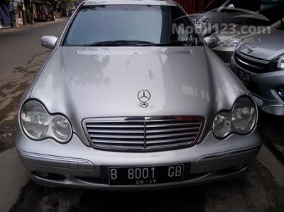 2002 - Mercedes-Benz C240 Sedan