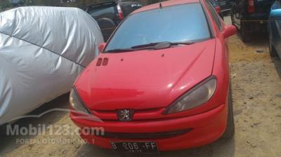 2002 Peugeot 206 Series 1 1.4 XR Hatchback