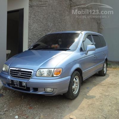 2003 Hyundai Trajet 2.0 MPV Minivans