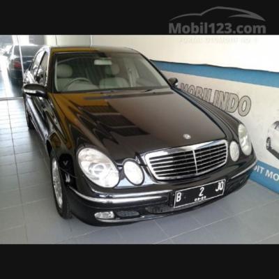 2003 Mercedes-Benz E240