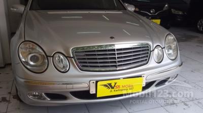 2003 Mercedes-Benz E260 km asli sedikit