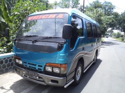 2004 Isuzu Elf 2.8 Minibus plat ag di kediri pare badas sekoto bisa tukar tambah mobil