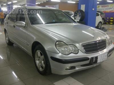 2004 Mercedes-Benz C180 2.0 W203 2.0 Sedan